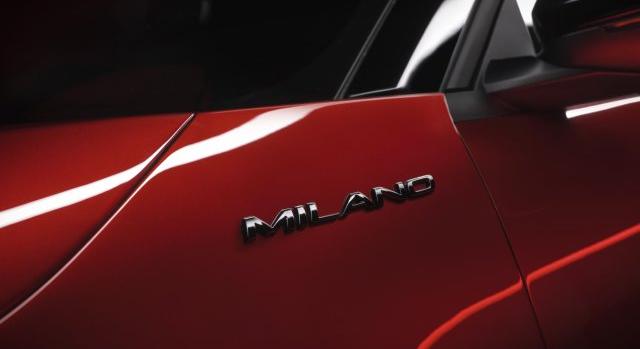 Botrány: kiakadt az olasz kormány az Alfa Romeo Milano nevén!