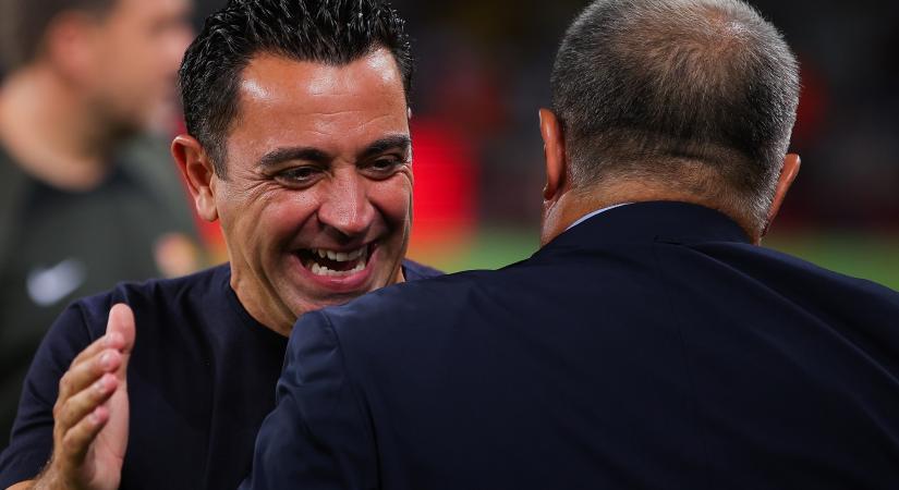 Bréking: Xavi marad a Barcelona edzője