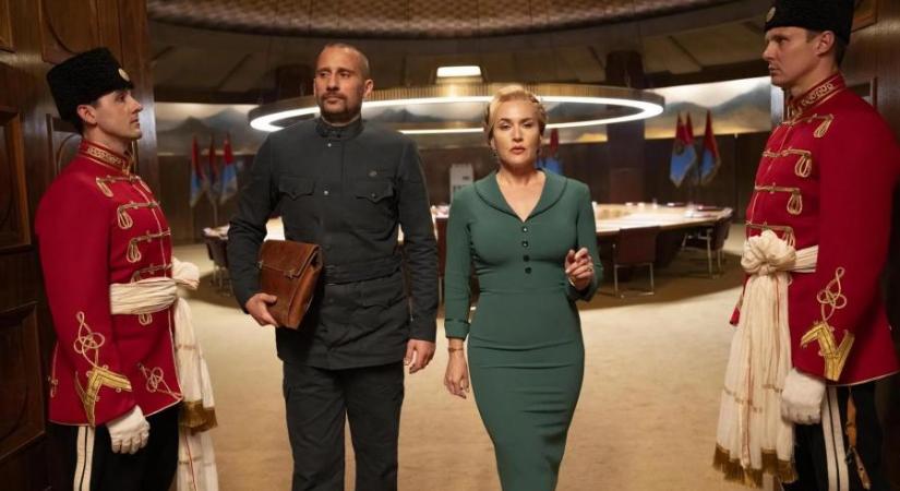 Ez a rezsim is felfoghatatlan – Kate Winslet érzékien paranoid, a putyini és az orbáni populizmus jelszókészlete könnyen azonosítható az HBO új sorozatában