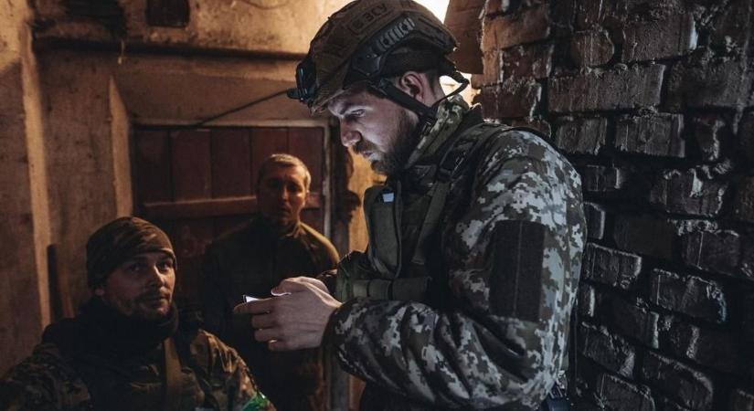 Ukrán hadsereg: Zelenszkij betiltotta a kaszinókat
