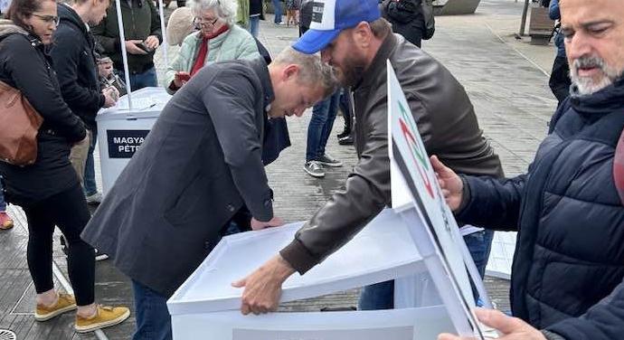Leadta Magyar Péter pártja az EP-képviselőjelöltek listáját