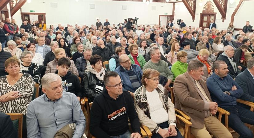 „Minden, amit felépítettünk, veszélybe kerülhet” – erről beszélt Kövér László telt ház előtt Nagykanizsán