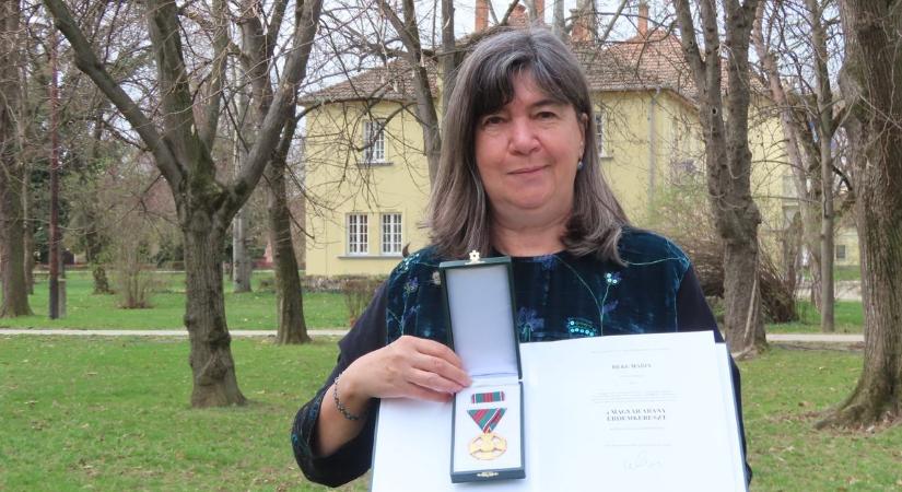 Évtizedek munkája érett be: Magyar Arany Érdemkeresztet kapott a mindszenti művészetpedagógus