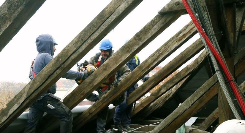 Jó tanácsok Nyíregyházáról: hiába ad pénzt az Otthonfelújítási Program, ha rossz a sorrend, félremehet a korszerűsítés