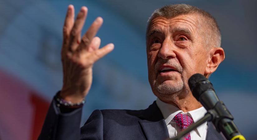 Andrej Babis: folyamatban van a csehországi gyújtogatás kivizsgálása