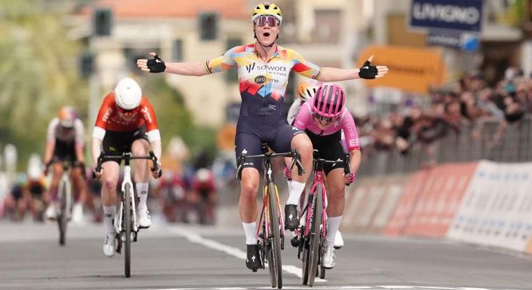 Lotte Kopecky sikert hozta a ni Primavera, Vas Blanka 60.