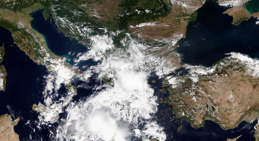 Lecsap a hidegcsepp, ezekben a vármegyékben esik hétvégén, durva lehűlés érkezik - Időjárás-előrejelzés