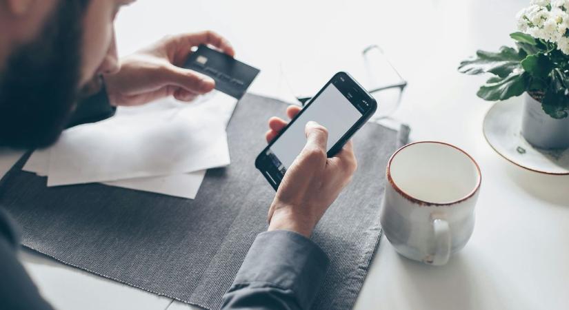 Napokon belül jön a változás, sok telefonon megszűnik a mobilbank