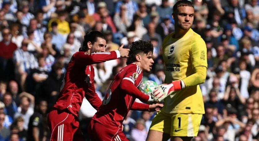 Kerkez megsérült a gólja után, a Liverpool borzalmas helyzetbe került