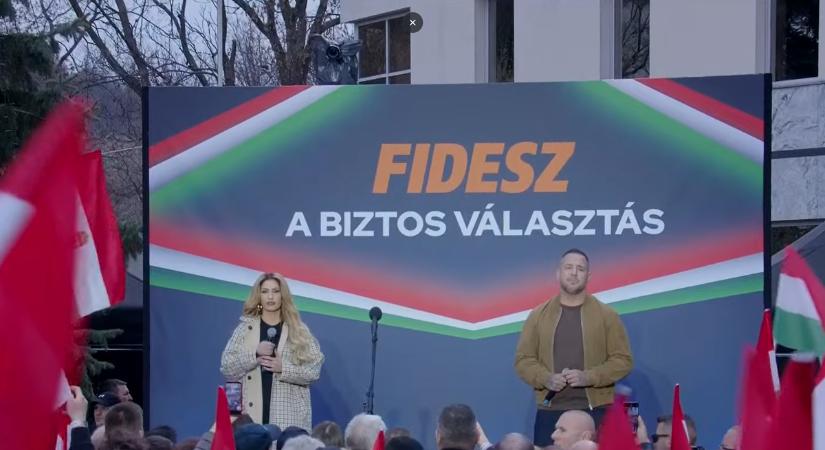 Miskolci békemenet: Zúgott a taps Curtis és Radics Gigi dala után