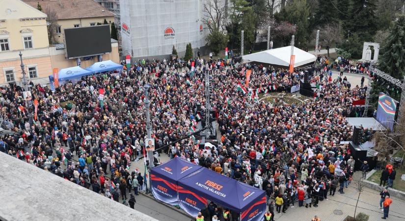 Miskolci békemenet: „háromszor annyian vagyunk, mint a Tisza”