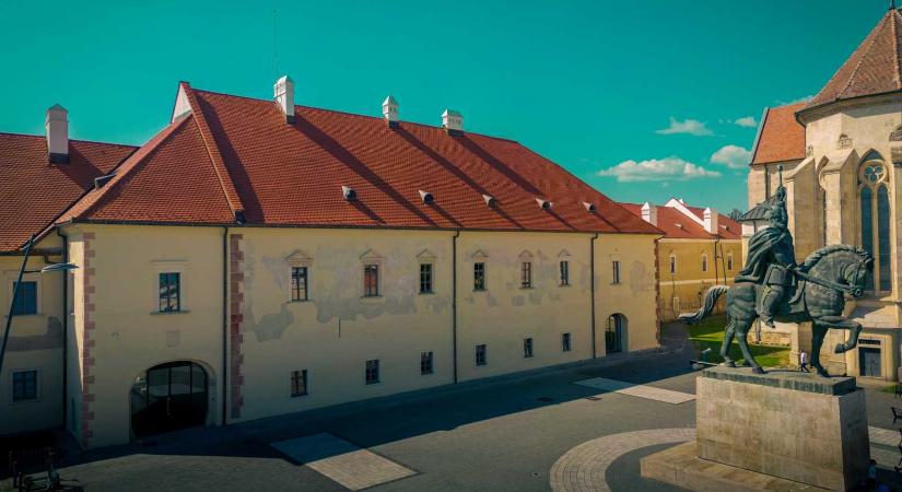 Tizenegy erdélyi fejedelem portréját restaurálják, majd állítják ki Gyulafehérváron