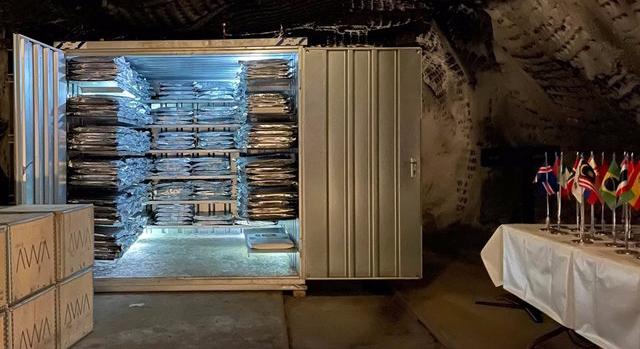 Sarkvidéki jégbunkerbe kerültek a nigériai kultúra dokumentumai