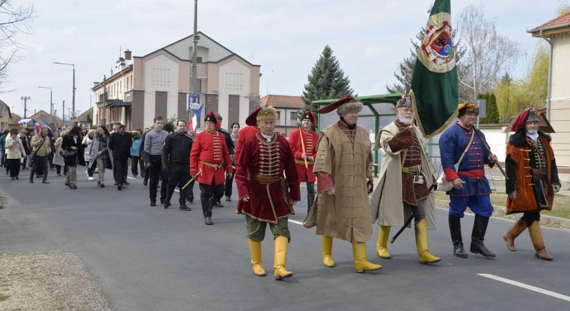 Történelmi nap volt a szombati ezen a Szabolcs vármegyei településen, nagy tömeg jött össze a nem mindennapi eseményre (fotókkal, videóval)