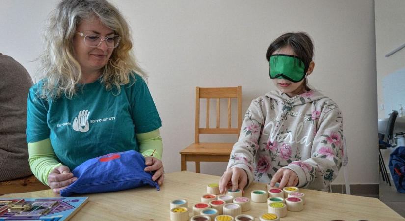 Mindenki átélhette, milyen érzés kerekesszékkel közlekedni, látás nélkül játszani