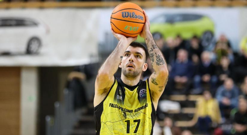 Falco-vereség a tét nélküli meccsen