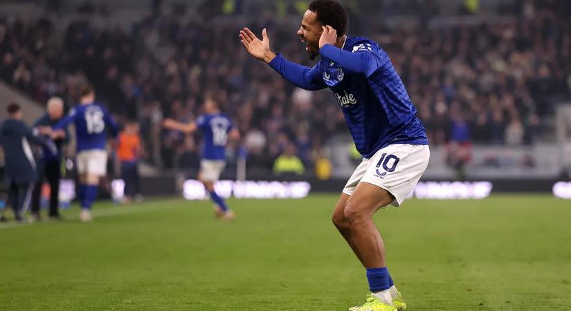 Az Everton fontos meccset nyert a Chelsea ellen