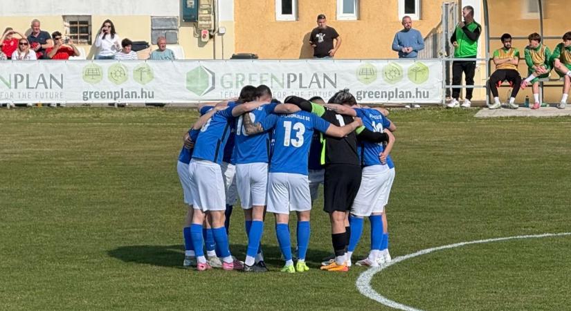 A kétarcú Szekszárd vár a balatonlelleiekre