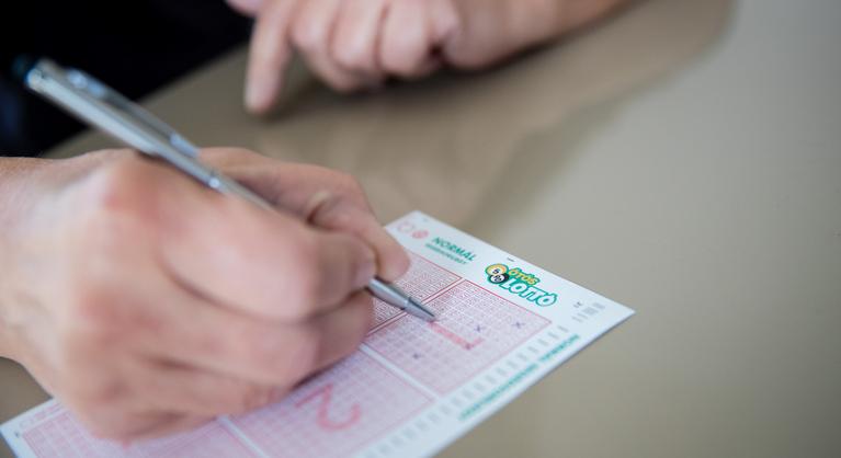 Lélektani határt lépett át az ötöslottó főnyereménye