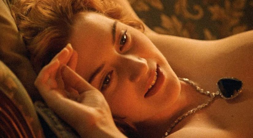 7 sztár, aki ledobta a textilt a kamera előtt: bejött nekik?