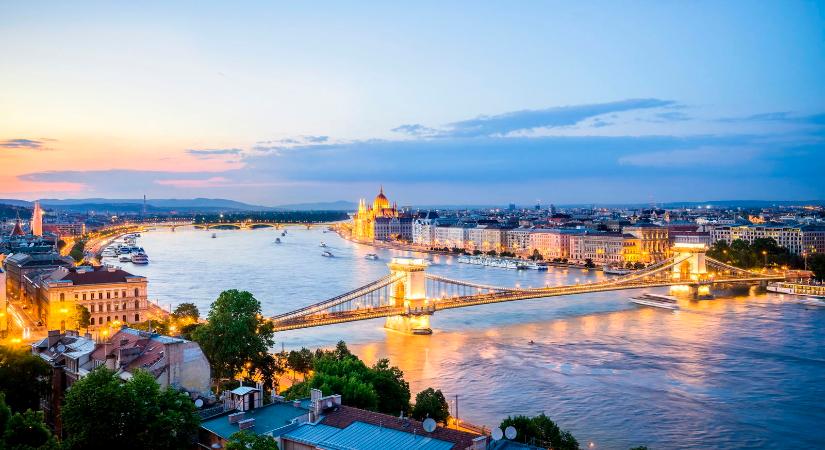 Tömeggyilkosok mindkét oldalon, ki tudja, hányan menekültek tiszta lelkiismerettel az Ördög-árokba