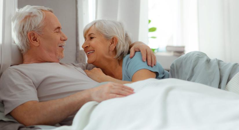 Milyen egy intim együttlét 70 felett? Erről szinte senki nem beszél