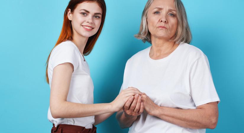Ezt utálják legjobban a mai fiatalokban az idősek – Most végre kimondták