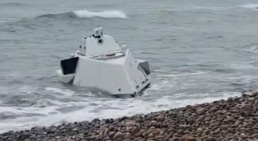 Erre nem voltak felkészülve: Törökország partjainál bukkant fel Zelenszkij titkos fegyvere (VIDEÓ)