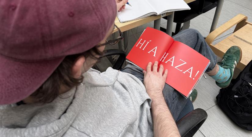 Schmidt Mária könyvét bárhol nyitod ki, tökéletes lesz