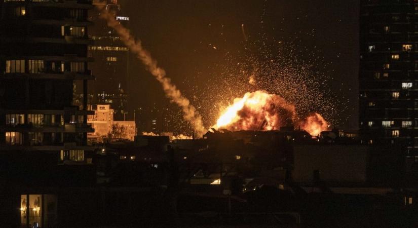 Irán megtámadta Izrael legnagyobb nukleáris központját