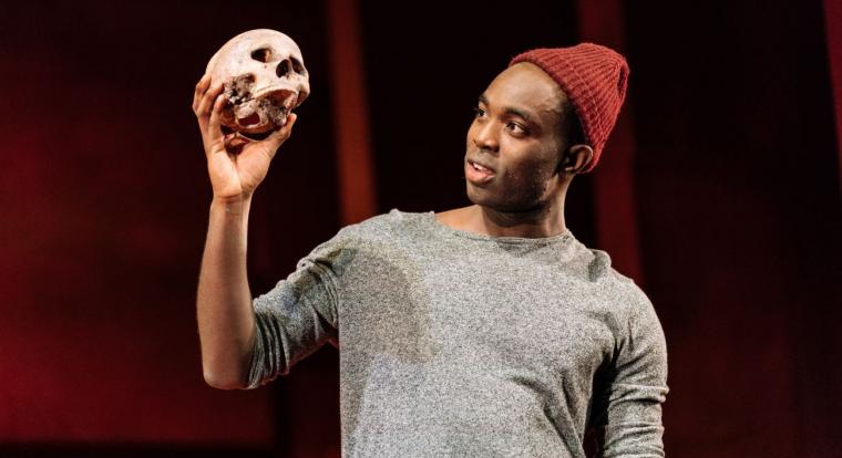 Halálos fenyegetéseket kapott a Harry Potter-sorozat Perselus Pitonja