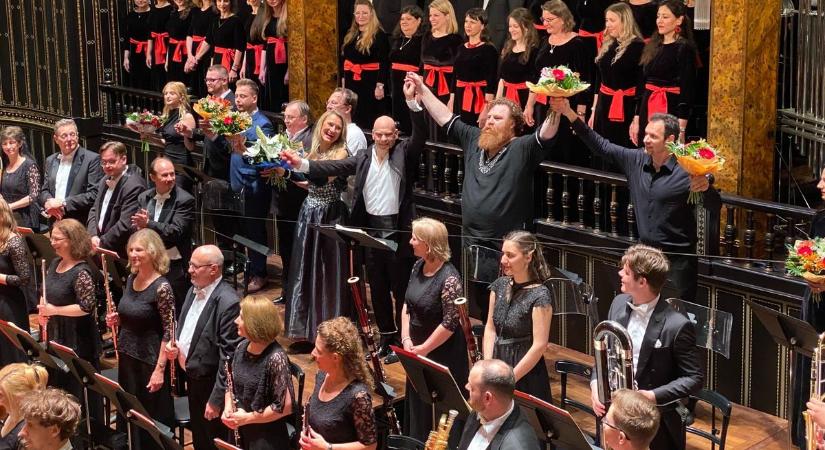 Ingyenes koncertet ad a világhírű operaénekes Miskolcon