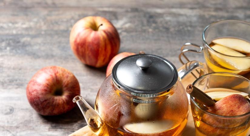 Milliók isszák most ezt az italt Tiktokon – sokan a jó emésztés és a szép bőr titkát látják benne