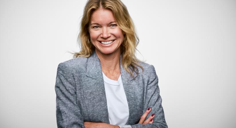 Ezért tilos mosolyogni az útlevélképen – más az oka, mint amit gondolnál