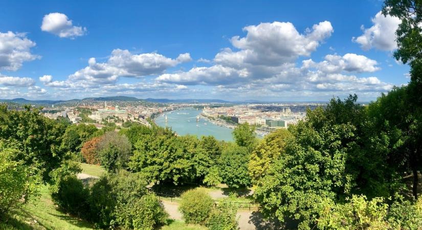 A Gellért-hegy oldalába vájták a gigantikus medencét, Budapest számára létfontosságú az épület