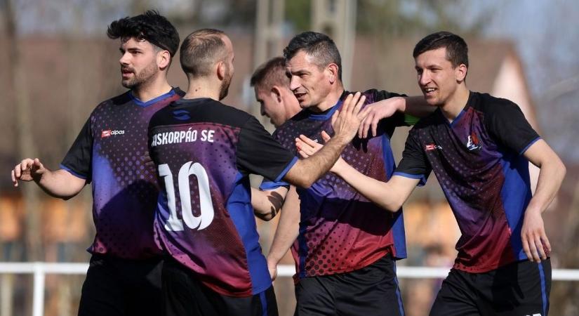 Már a nyolcadik percben megfogyatkozott a Kaposmérő második számú alakulata Fonyódon