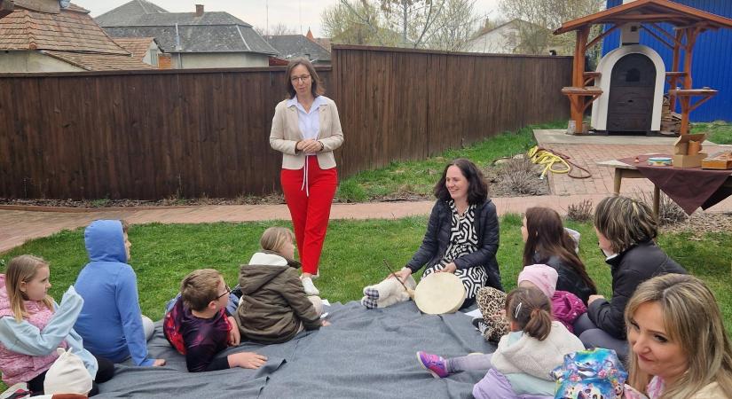 Húsvétváró családi rendezvény a Szőgyéni Tájház és Régészeti Múzeum intézményében