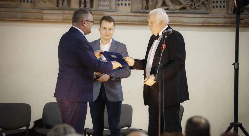 80 éves lett a nótakirály, Krasznai Tamás