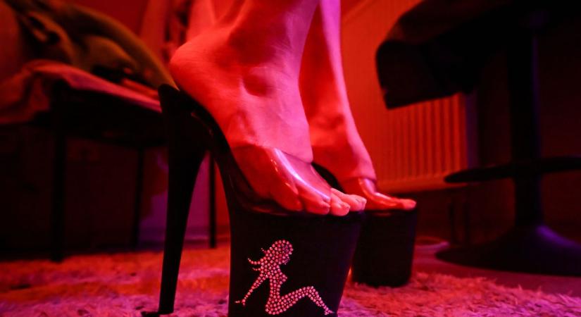 Elképesztő pénzt kaszált a "madame" az elmúlt években, még Zalában is folyt a huncutság