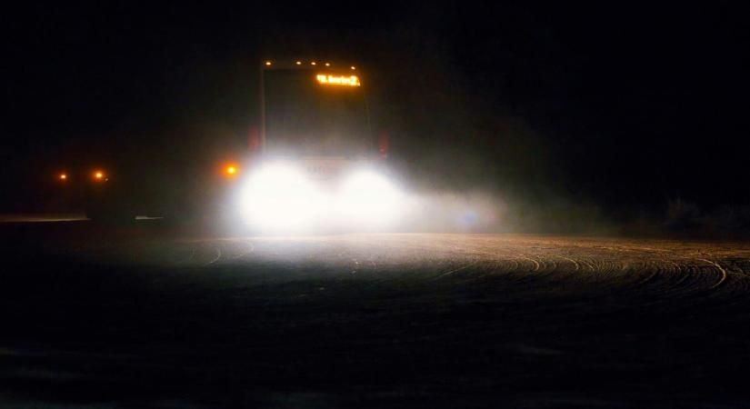 8 milliós büntetést kapott egy kamionsofőr, 4500 kilométert vezetett le szinte pihenés nélkül