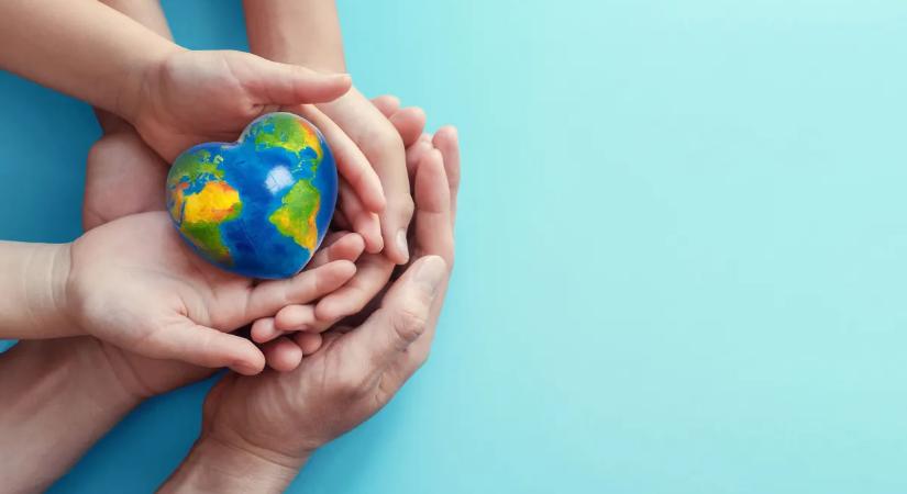 Egy 6 éves kisfiú döntése milliók életét változtatta meg – Amit tett, az egész világot megrázta