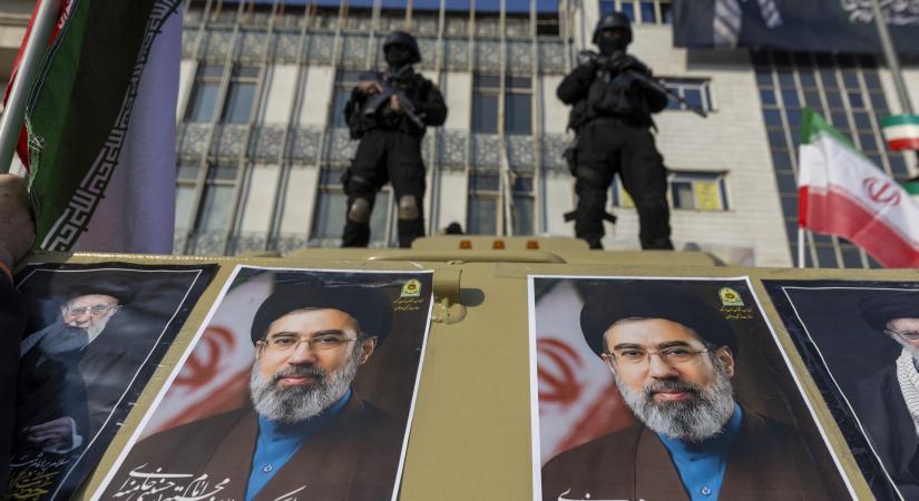 Győzelmet hirdetett az Egyesült Államok és Izrael felett az iráni legfelsőbb vezető