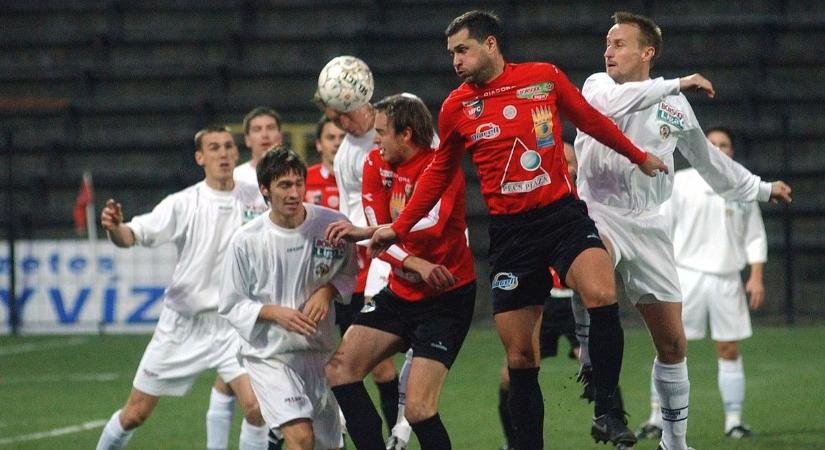 Az utolsó helyen végzett a PMFC, de a tizenegyesek megmentették