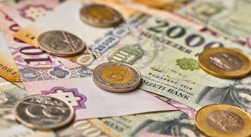 Sürgős hírt kaptak a nyugdíjasok, milliókat érint azonnal