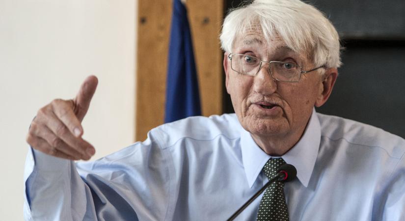 „Minden, amiben hittem, lépésről lépésre elvész” – in memoriam Jürgen Habermas