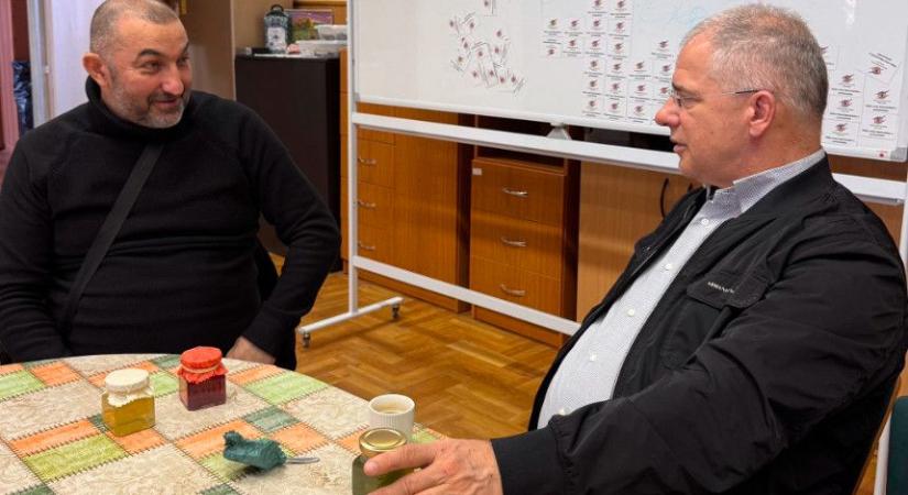 Kósa Lajos a romák meghökkentő ötleteiről egyeztet