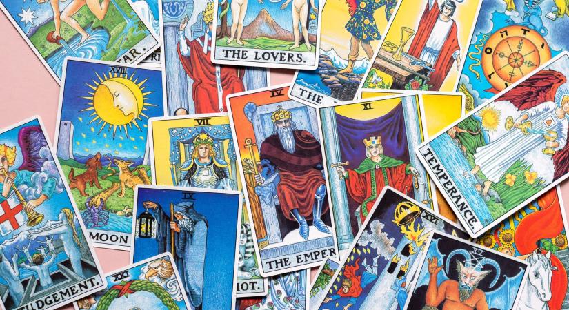 A 10 legerősebb tarot kártya, ami radikális változást hoz az életedbe