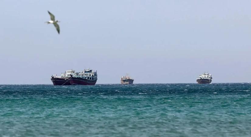 Donald Trump Irán erőműveinek megsemmisítését helyezte kilátásba, ha az iszlamisták nem nyitják meg a Hormuzi-szorost