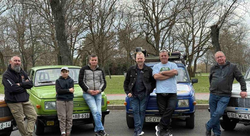 Íme a magyar férfi, aki többet simogatja a Wartburgját, mint a feleségét