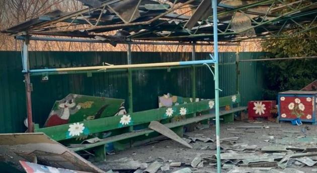 Orosz dróntámadás ért egy óvodát, betörtek az ablakok és az ajtók